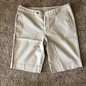 Lt. Khaki Bermuda Short, Size 12